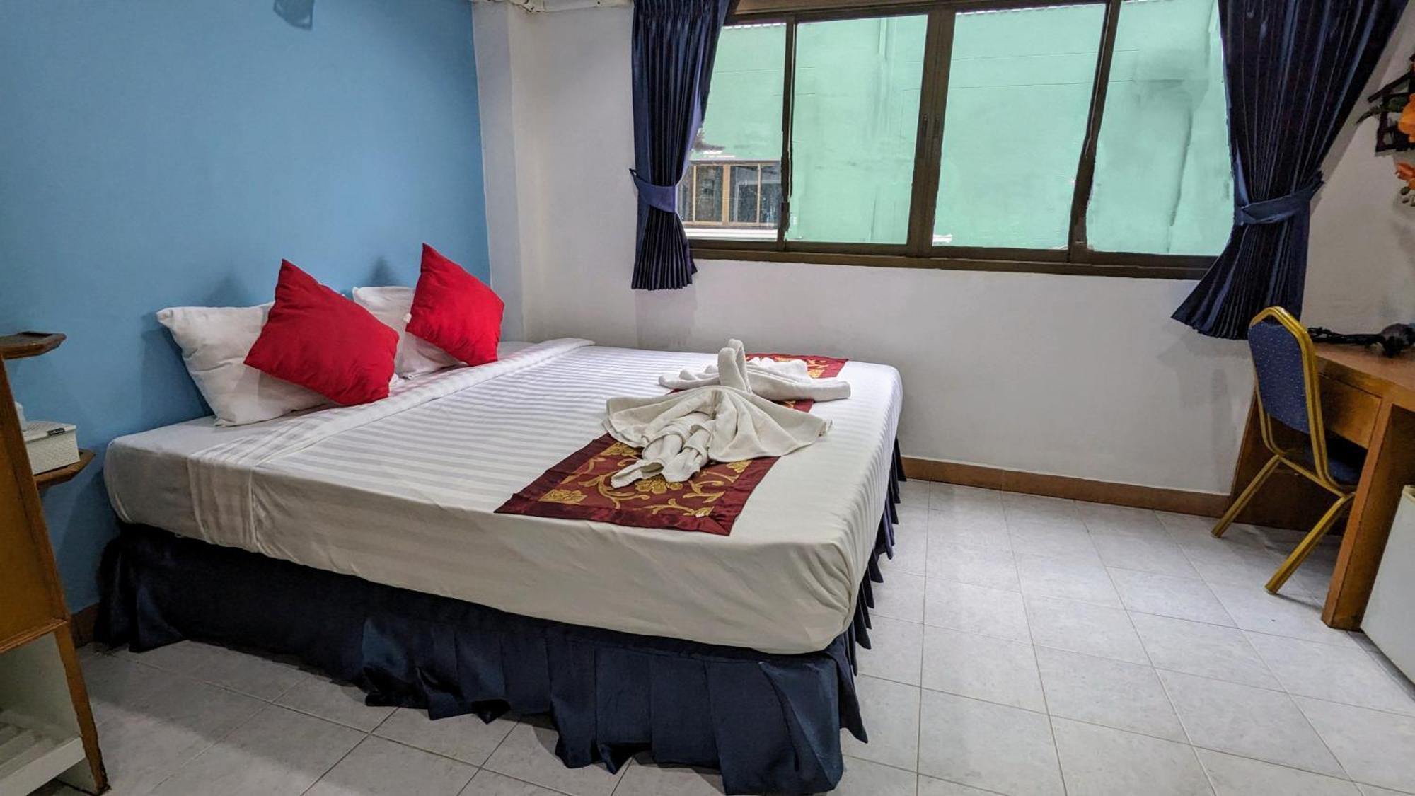 Heaven House Restro & Bar Ξενοδοχείο Patong Εξωτερικό φωτογραφία