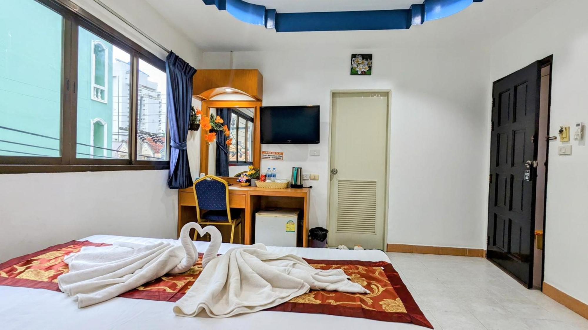 Heaven House Restro & Bar Ξενοδοχείο Patong Εξωτερικό φωτογραφία