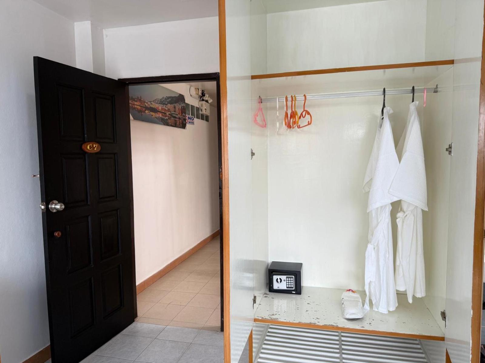 Heaven House Restro & Bar Ξενοδοχείο Patong Εξωτερικό φωτογραφία